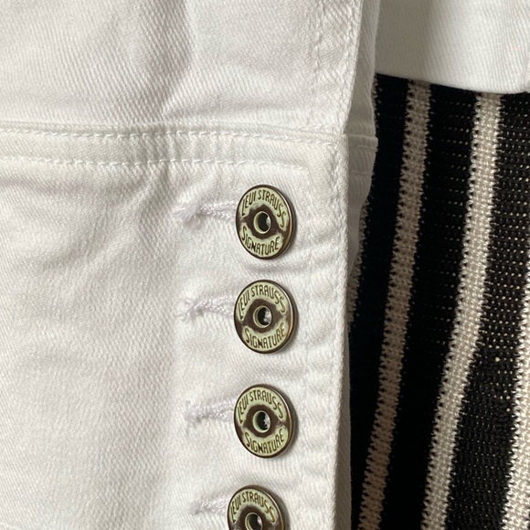🇨🇦🇨🇦🇨🇦Levi’s  White Denim Blazer Jacket size M 🇨🇦🇨🇦🇨🇦 - Picture 8 of 10